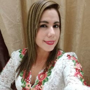 Meet your Posher, Alejandra